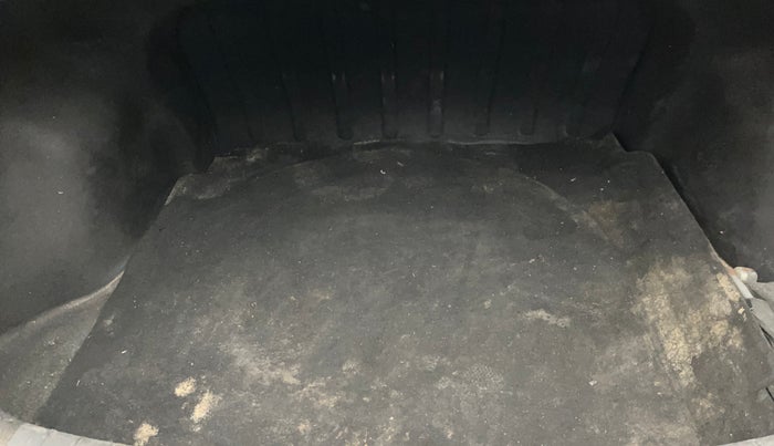 2017 Hyundai Verna 1.6 VTVT SX, Petrol, Manual, 56,344 km, Boot Inside