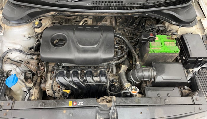 2017 Hyundai Verna 1.6 VTVT SX, Petrol, Manual, 56,344 km, Engine View
