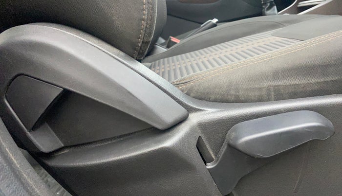 2018 Ford FREESTYLE TITANIUM PLUS 1.2 PETROL, Petrol, Manual, 48,449 km, Driver Side Adjustment Panel