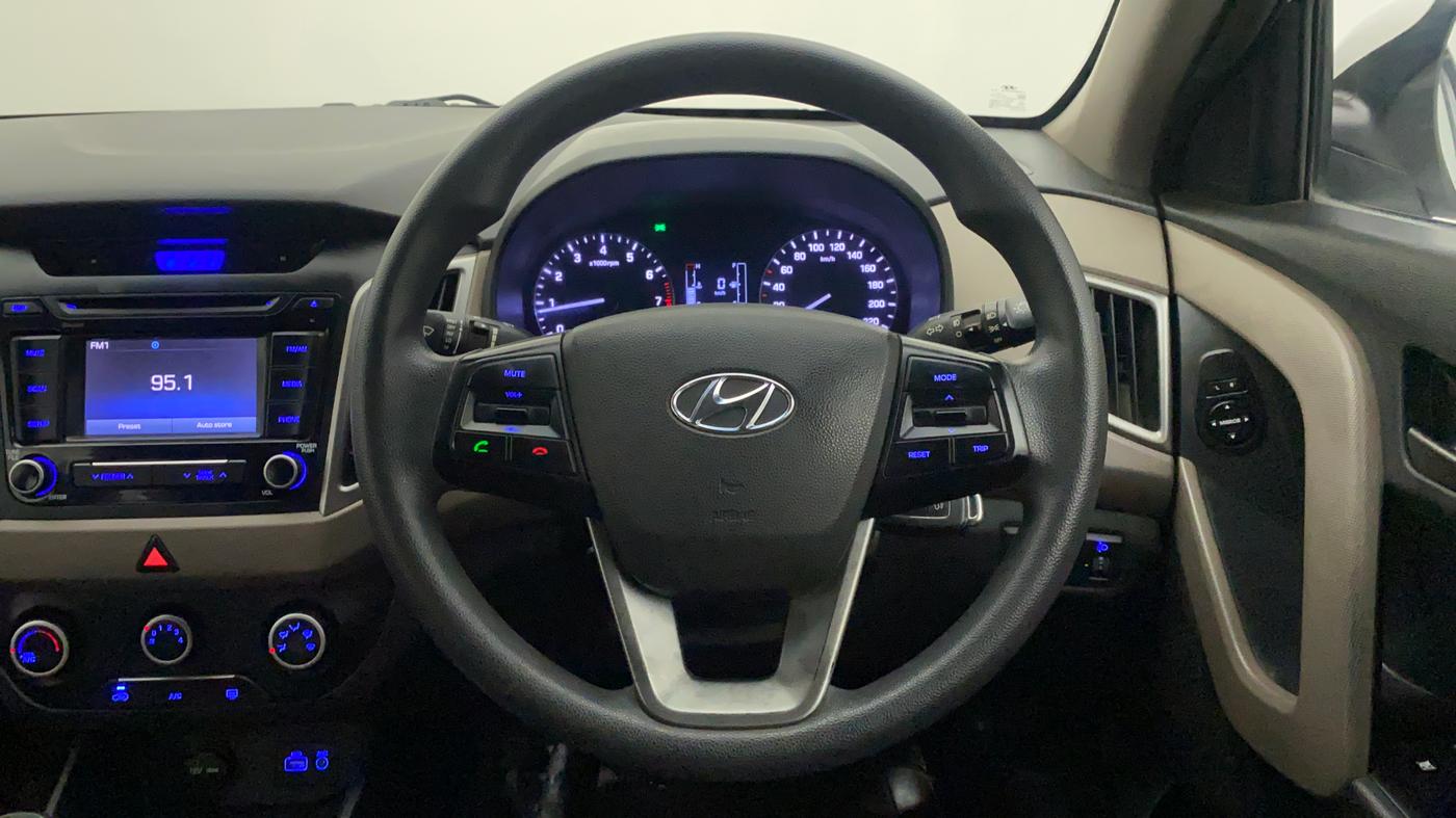2016 Hyundai Creta S 1.6 PETROL, Petrol, Manual, 48,962 km, Steering Wheel Close Up