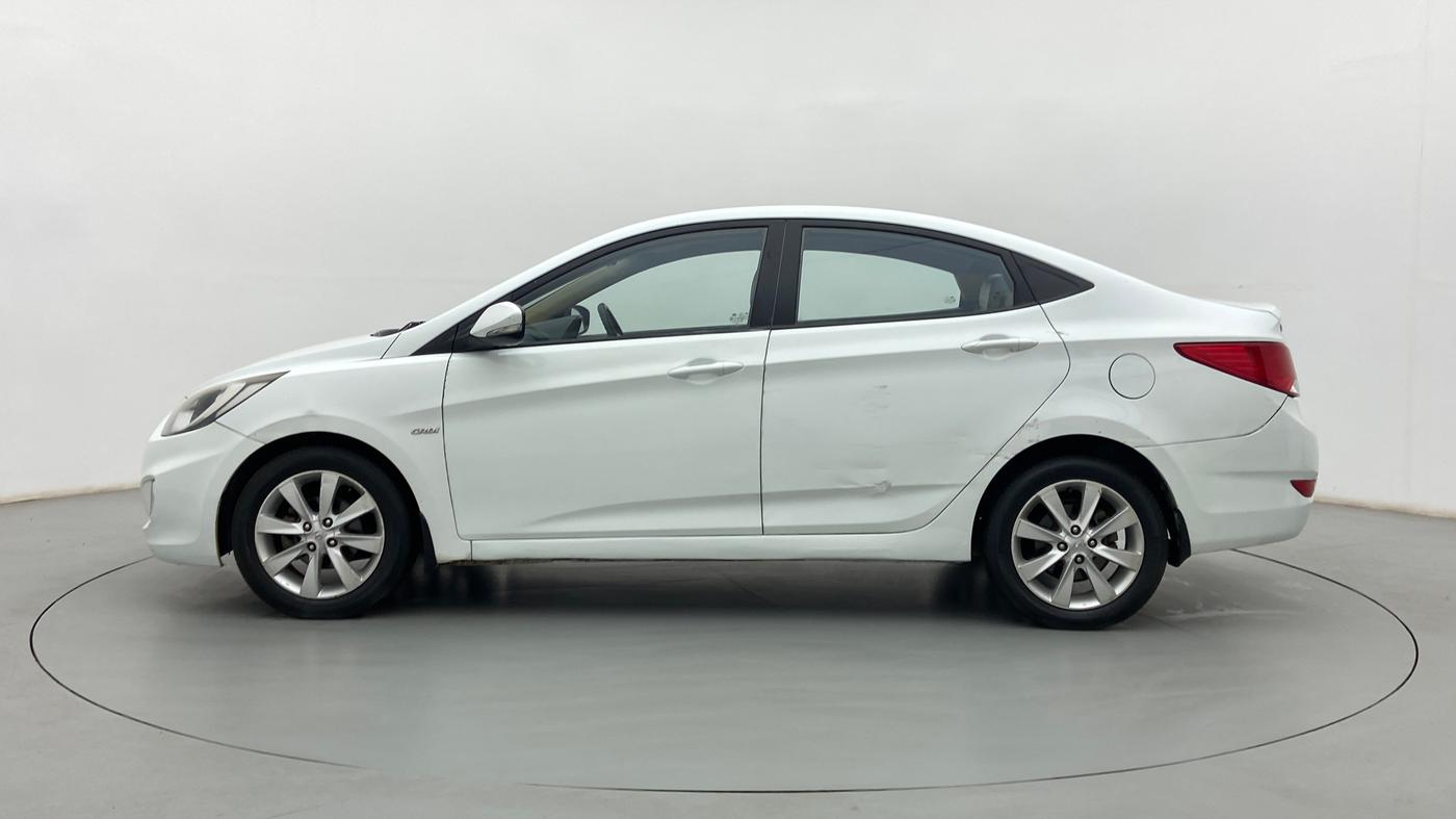 2011 Hyundai Verna FLUIDIC 1.6 CRDI SX, Diesel, Manual, 1,10,091 km, Left Side