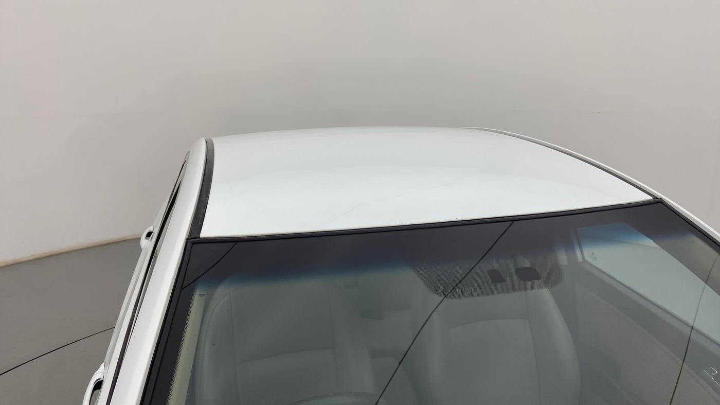 2011 Hyundai Verna FLUIDIC 1.6 CRDI SX, Diesel, Manual, 1,10,091 km, Roof