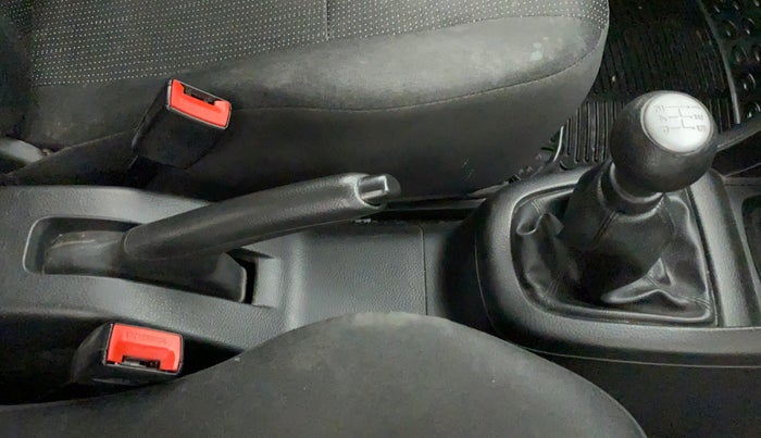 2015 Maruti Swift LXI, Petrol, Manual, 86,057 km, Gear Lever
