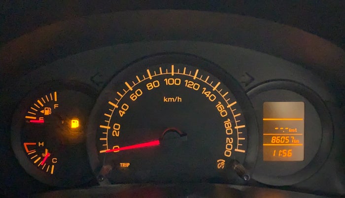 2015 Maruti Swift LXI, Petrol, Manual, 86,057 km, Odometer Image