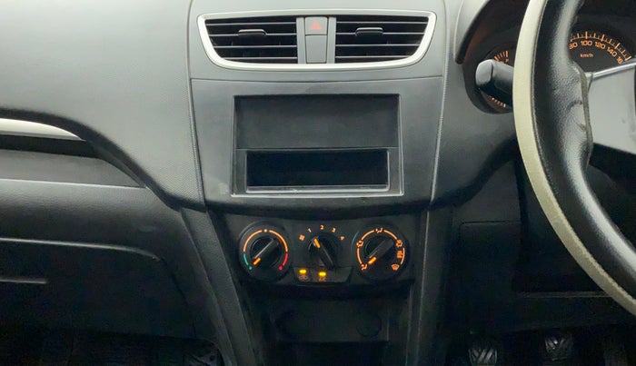 2015 Maruti Swift LXI, Petrol, Manual, 86,057 km, Air Conditioner