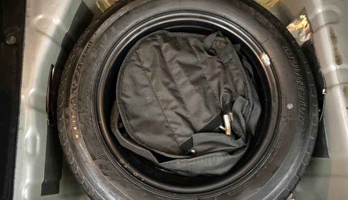 2023 Tata NEXON FEARLESS + SUNROOF DCA DUAL TONE 1.2 PETROL, Petrol, Automatic, 36,407 km, Spare Tyre