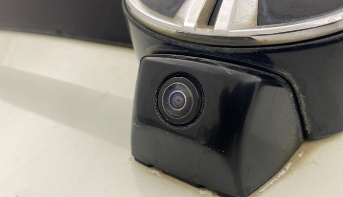 2023 Tata NEXON FEARLESS + SUNROOF DCA DUAL TONE 1.2 PETROL, Petrol, Automatic, 36,407 km, Parking Camera