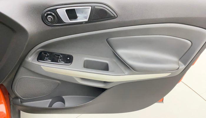 2015 Ford Ecosport TITANIUM 1.5L DIESEL (OPT), Diesel, Manual, 72,982 km, Driver Side Door Panels Control