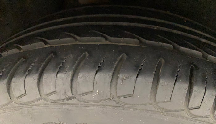 2015 Ford Ecosport TITANIUM 1.5L DIESEL (OPT), Diesel, Manual, 72,982 km, Right Rear Tyre Tread
