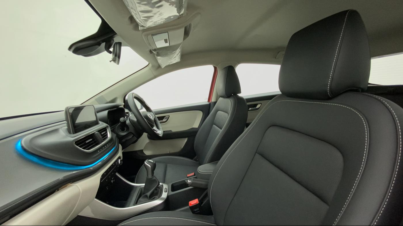 2023 Tata ALTROZ XZ PLUS I-TURBO PETROL, Petrol, Manual, 13,400 km, Right Side Front Door Cabin