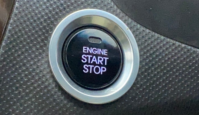 2015 Hyundai Verna FLUIDIC 4S 1.6 VTVT S(O), Petrol, Manual, 56,885 km, Keyless Start/ Stop Button