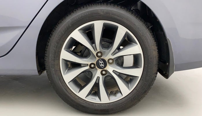 2015 Hyundai Verna FLUIDIC 4S 1.6 VTVT S(O), Petrol, Manual, 56,885 km, Left Rear Wheel