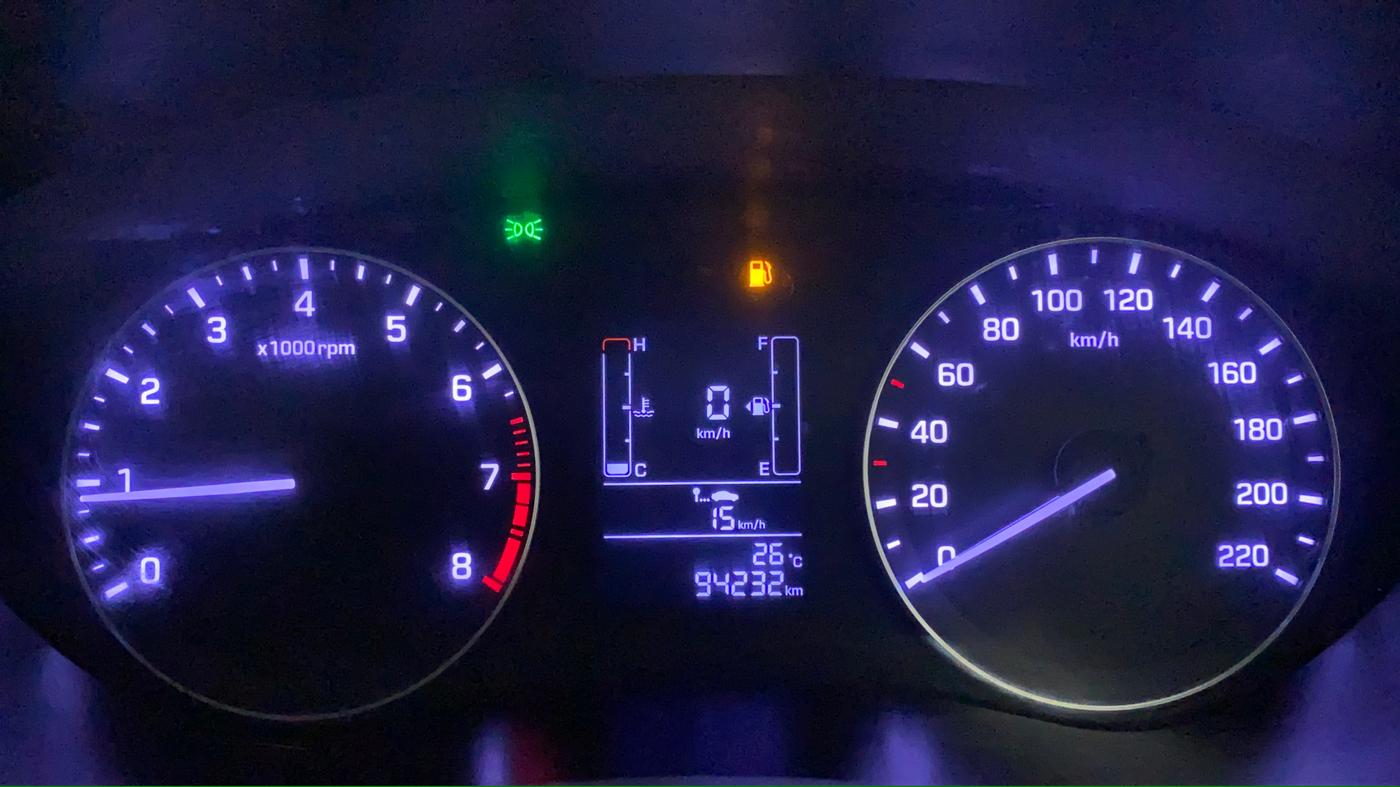 2015 Hyundai Elite i20 SPORTZ 1.2, Petrol, Manual, 94,232 km, Odometer Image