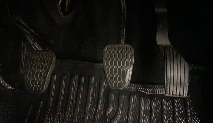 2022 Tata NEXON XM PETROL, Petrol, Manual, 56,901 km, Pedals