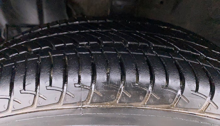 2021 Maruti New Wagon-R VXI (O) 1.2L, Petrol, Manual, 3,937 km, Left Front Tyre Tread
