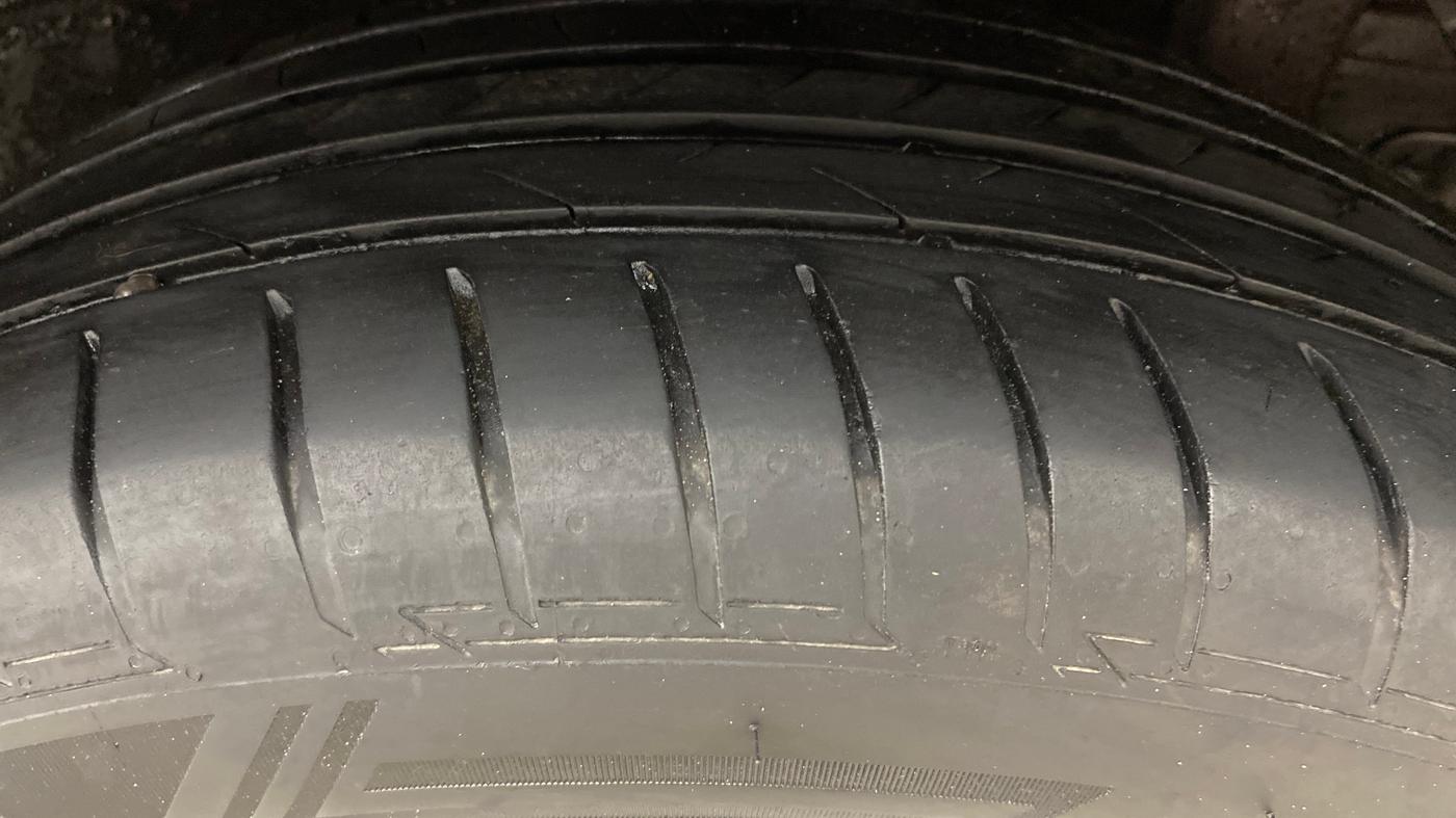 2019 Hyundai Elite i20 SPORTZ PLUS 1.4 CRDI, Diesel, Manual, 1,05,802 km, Left Rear Tyre Tread