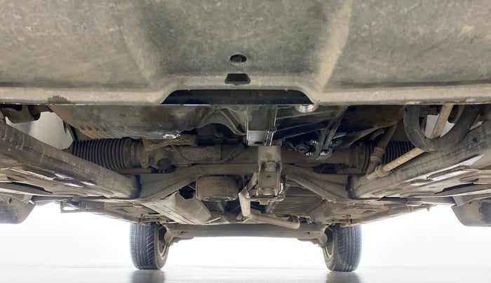 2013 Renault Duster RXL PLUS DIESEL 85, Diesel, Manual, 97,719 km, Front Underbody
