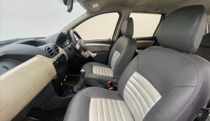 2013 Renault Duster RXL PLUS DIESEL 85, Diesel, Manual, 97,719 km, Right Side Front Door Cabin