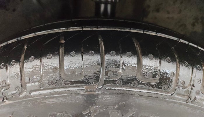 2017 Renault Kwid RXL 1.0, Petrol, Manual, 78,922 km, Right Front Tyre Tread