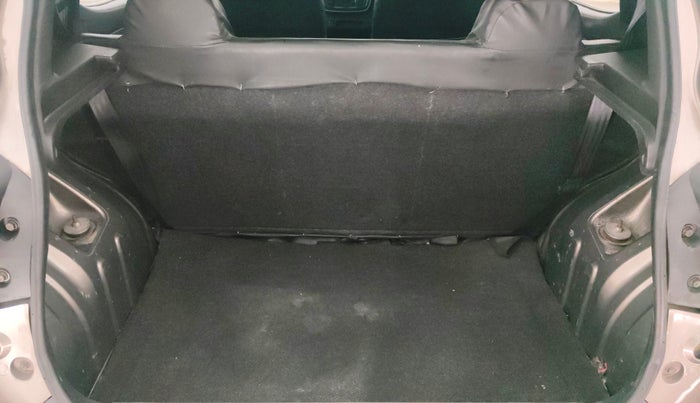 2017 Renault Kwid RXL 1.0, Petrol, Manual, 78,922 km, Boot Inside