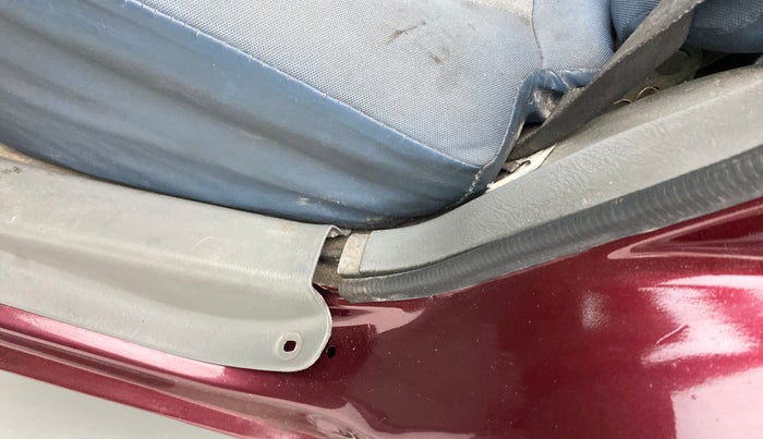 2014 Maruti Alto K10 VXI, Petrol, Manual, 26,536 km, Left C pillar - Trim cover damaged