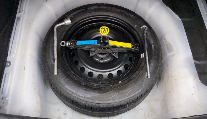 2020 Hyundai Verna SX 1.5 CRDI, Diesel, Manual, 47,102 km, Spare Tyre