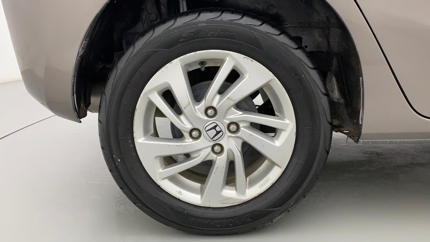 2016 Honda Jazz 1.2L I-VTEC V AT, Petrol, Automatic, 80,594 km, Right Rear Wheel