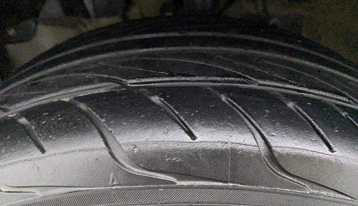 2016 Honda Jazz 1.2L I-VTEC V AT, Petrol, Automatic, 80,594 km, Left Front Tyre Tread