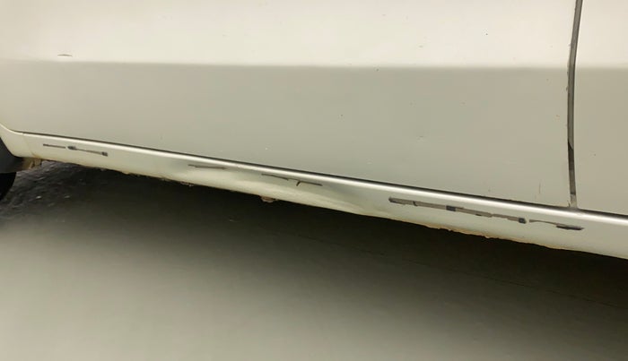 2019 Maruti New Wagon-R LXI CNG 1.0, CNG, Manual, 1,02,225 km, Left running board - Slightly dented
