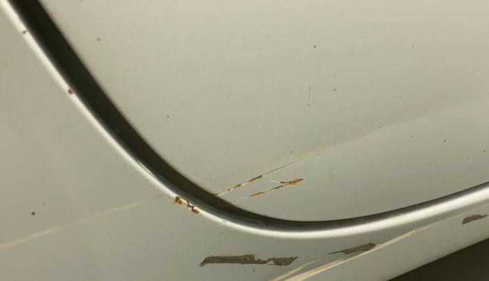 2019 Maruti New Wagon-R LXI CNG 1.0, CNG, Manual, 1,02,225 km, Right rear door - Slightly rusted