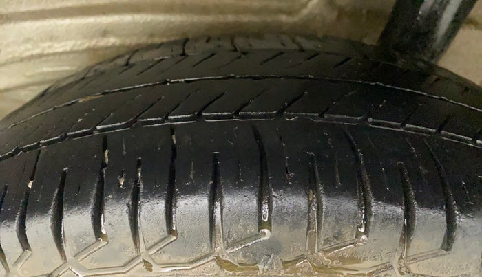 2019 Maruti New Wagon-R LXI CNG 1.0, CNG, Manual, 1,02,225 km, Left Rear Tyre Tread