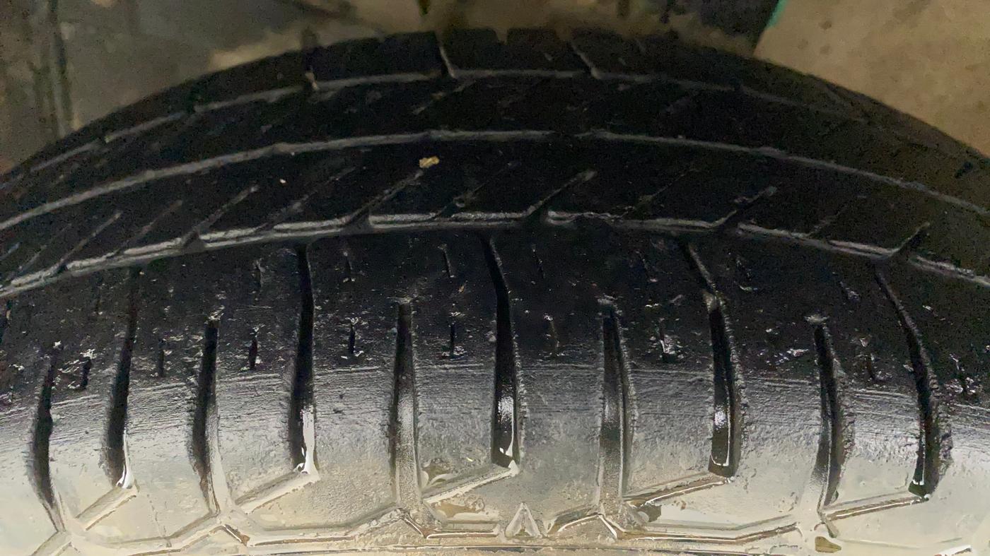 2019 Maruti New Wagon-R LXI CNG 1.0, CNG, Manual, 1,02,225 km, Left Front Tyre Tread