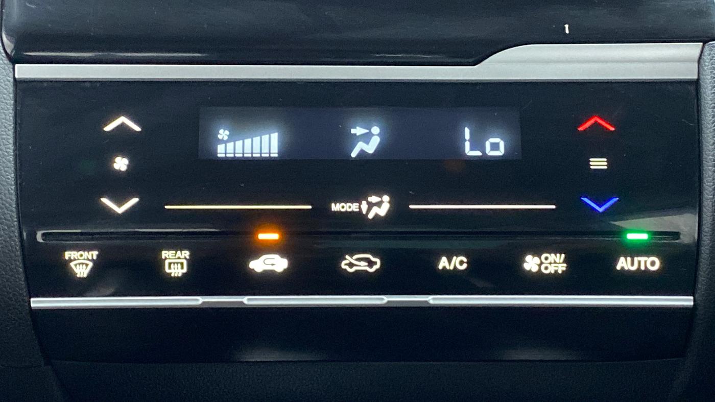 2019 Honda WR-V 1.2 i-VTEC VX MT, Petrol, Manual, 24,580 km, Automatic Climate Control