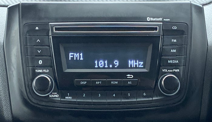 2019 Maruti Swift LXI D, Petrol, Manual, 17,344 km, Infotainment System