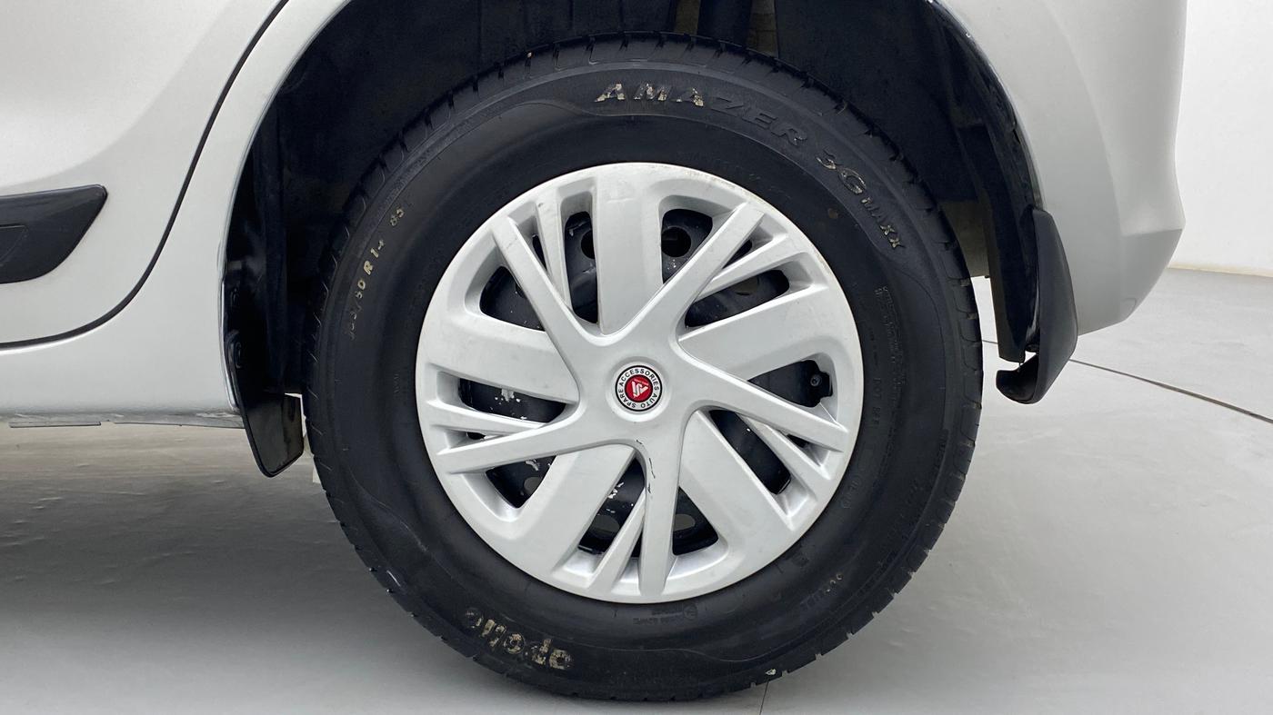 2019 Maruti Swift LXI D, Petrol, Manual, 17,344 km, Left Rear Wheel