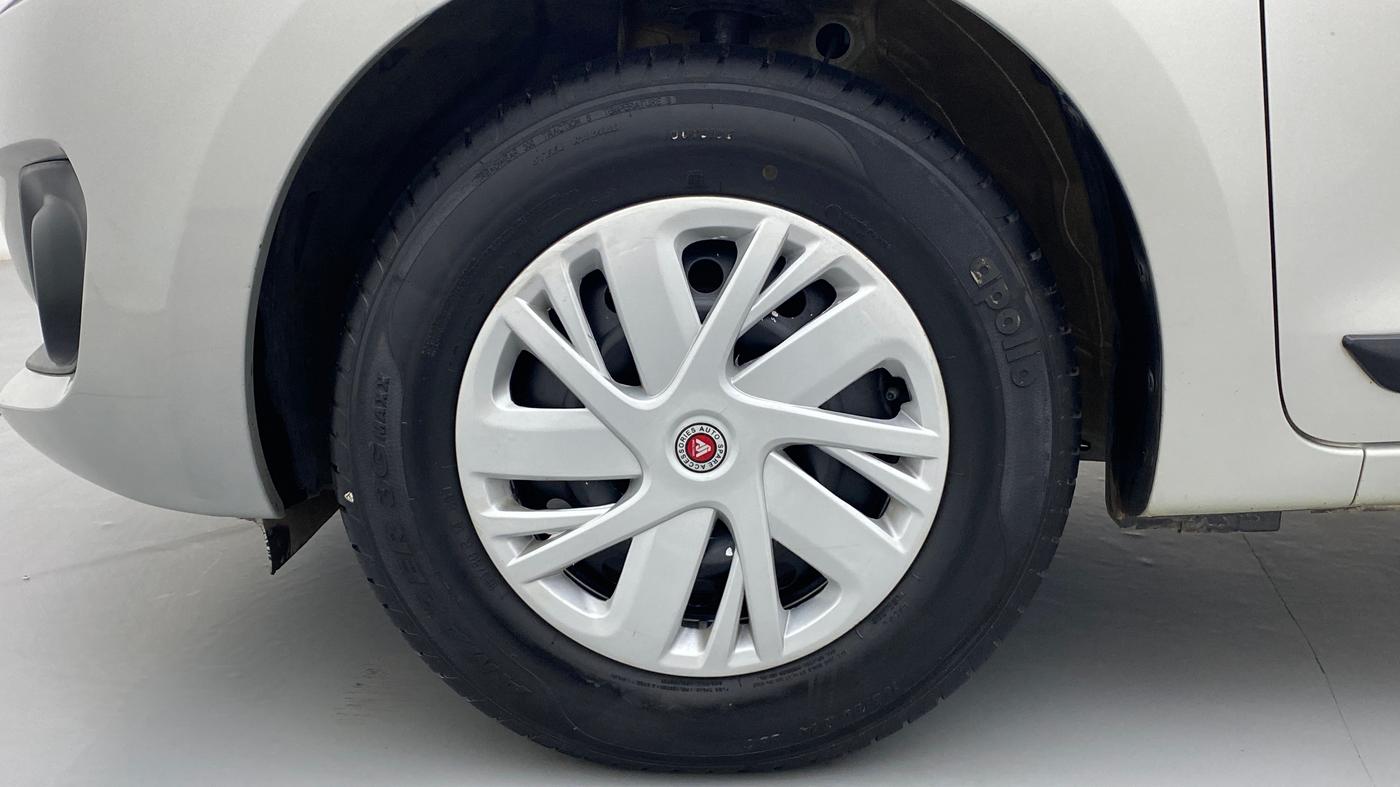 2019 Maruti Swift LXI D, Petrol, Manual, 17,344 km, Left Front Wheel