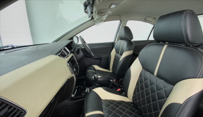 2016 Tata Zest XM RT 90 PS ABS, Petrol, Manual, 53,538 km, Right Side Front Door Cabin