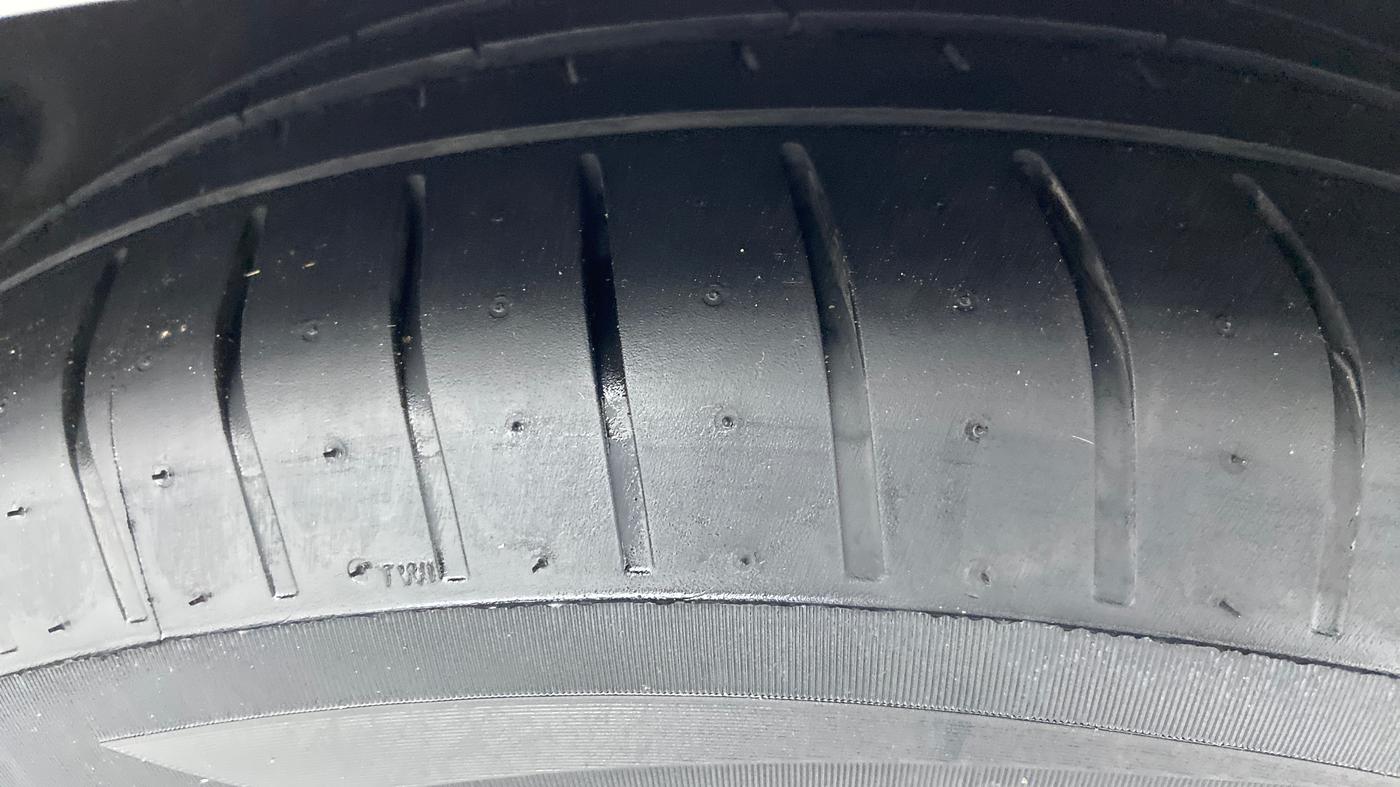 2014 Audi A6 2.0 TDI, Diesel, Automatic, 26,819 km, Right Front Tyre Tread