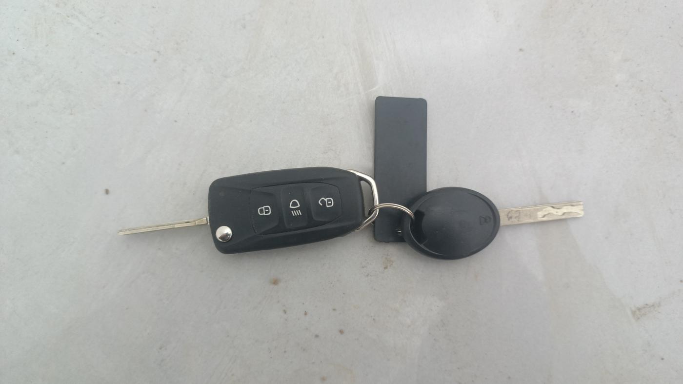 2021 Tata NEXON XMA SUNROOF PETROL, Petrol, Automatic, 21,420 km, Key Close Up