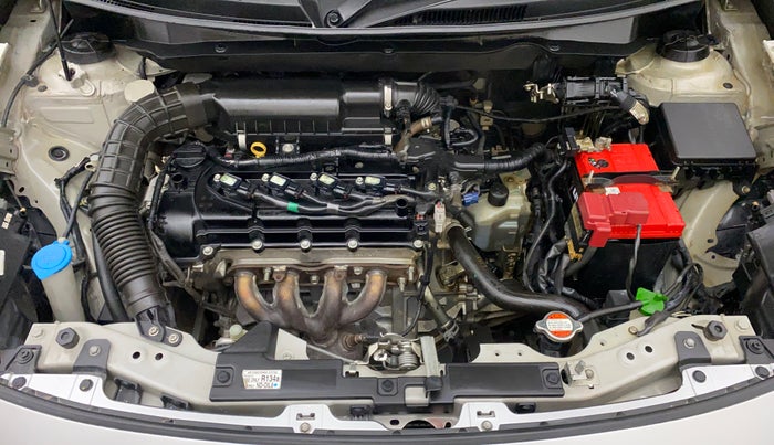 2018 Maruti Swift VXI AMT D, Petrol, Automatic, 72,984 km, Engine Bonet View