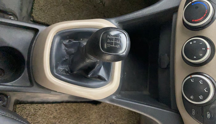 2015 Hyundai Grand i10 MAGNA 1.2 KAPPA VTVT, Petrol, Manual, 65,739 km, Gear Lever