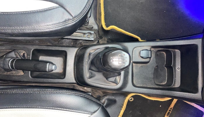 2019 Renault Kwid RXL, Petrol, Manual, 47,225 km, Gear Lever