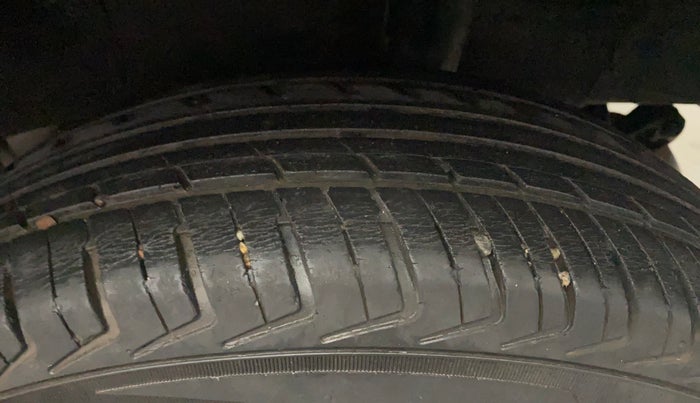 2019 Renault Kwid RXL, Petrol, Manual, 47,225 km, Left Rear Tyre Tread