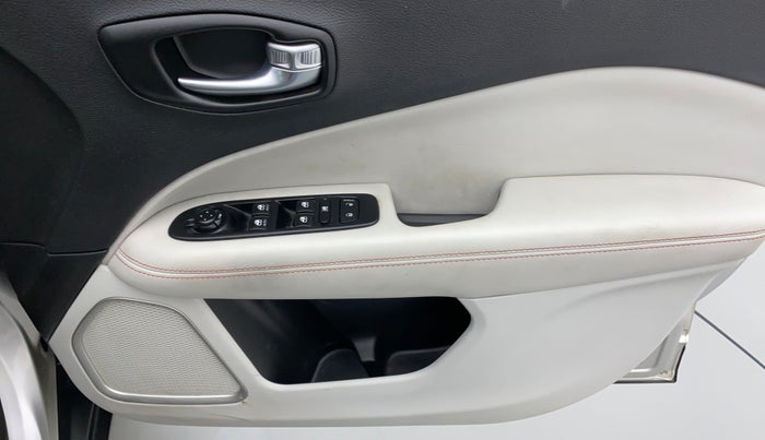 2017 Jeep Compass LIMITED (O) 2.0, Diesel, Manual, 26,894 km, Driver Side Door Panels Control