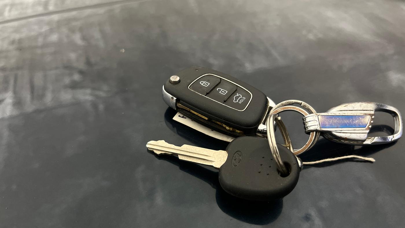 2022 Hyundai GRAND I10 NIOS SPORTZ 1.2 KAPPA VTVT CNG, CNG, Manual, 43,243 km, Key Close Up