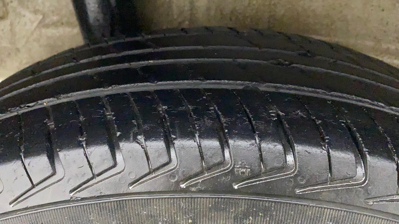 2020 Maruti New Wagon-R LXI CNG 1.0, CNG, Manual, 76,517 km, Right Rear Tyre Tread