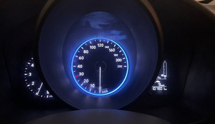 2019 Hyundai VENUE SX 1.4 CRDi DUAL TONE, Diesel, Manual, 1,07,785 km, Odometer Image