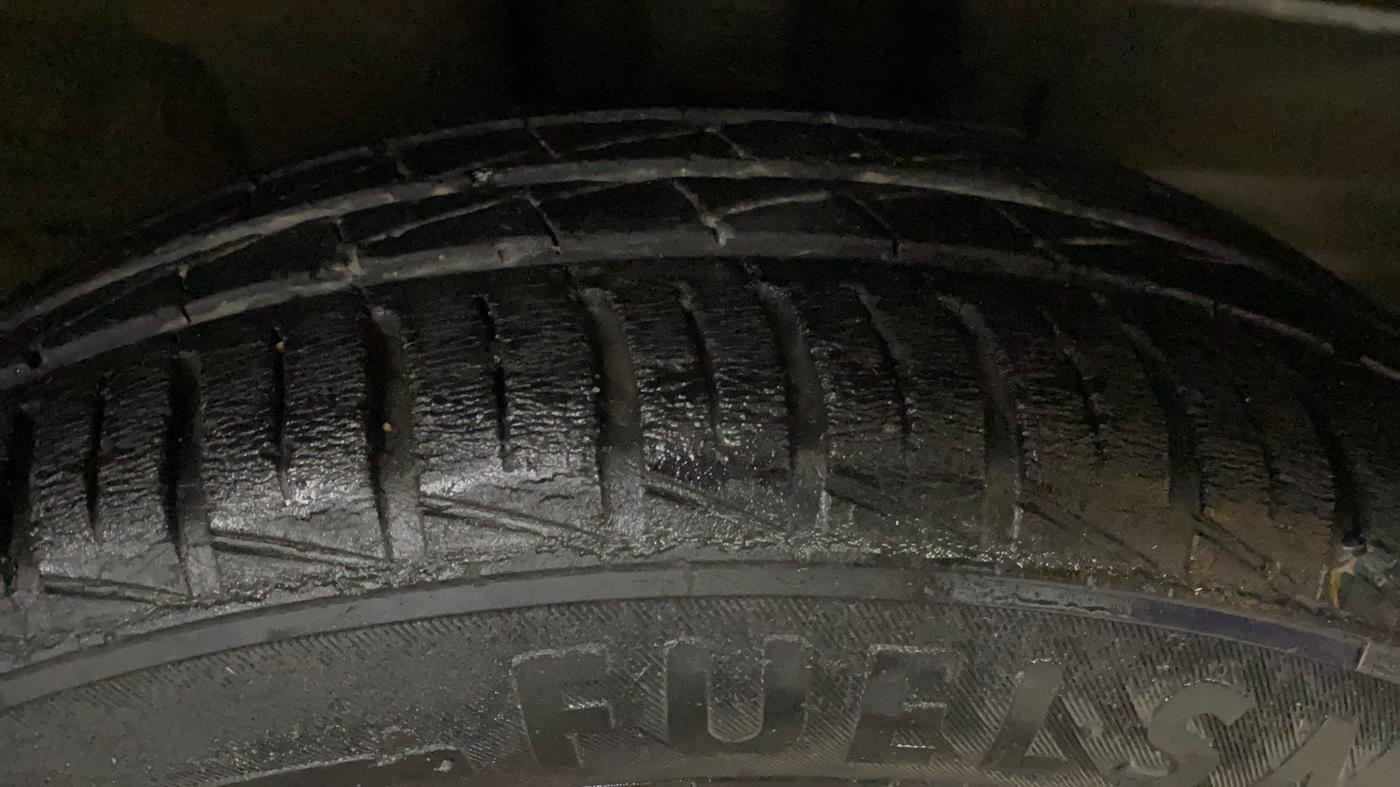 2022 Renault Kwid RXT 1.0, Petrol, Manual, 42,219 km, Right Front Tyre Tread