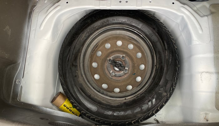 2014 Hyundai i10 MAGNA 1.1, Petrol, Manual, 1,31,558 km, Spare Tyre