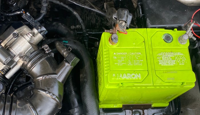 2014 Hyundai i10 MAGNA 1.1, Petrol, Manual, 1,31,558 km, Engine View - Left